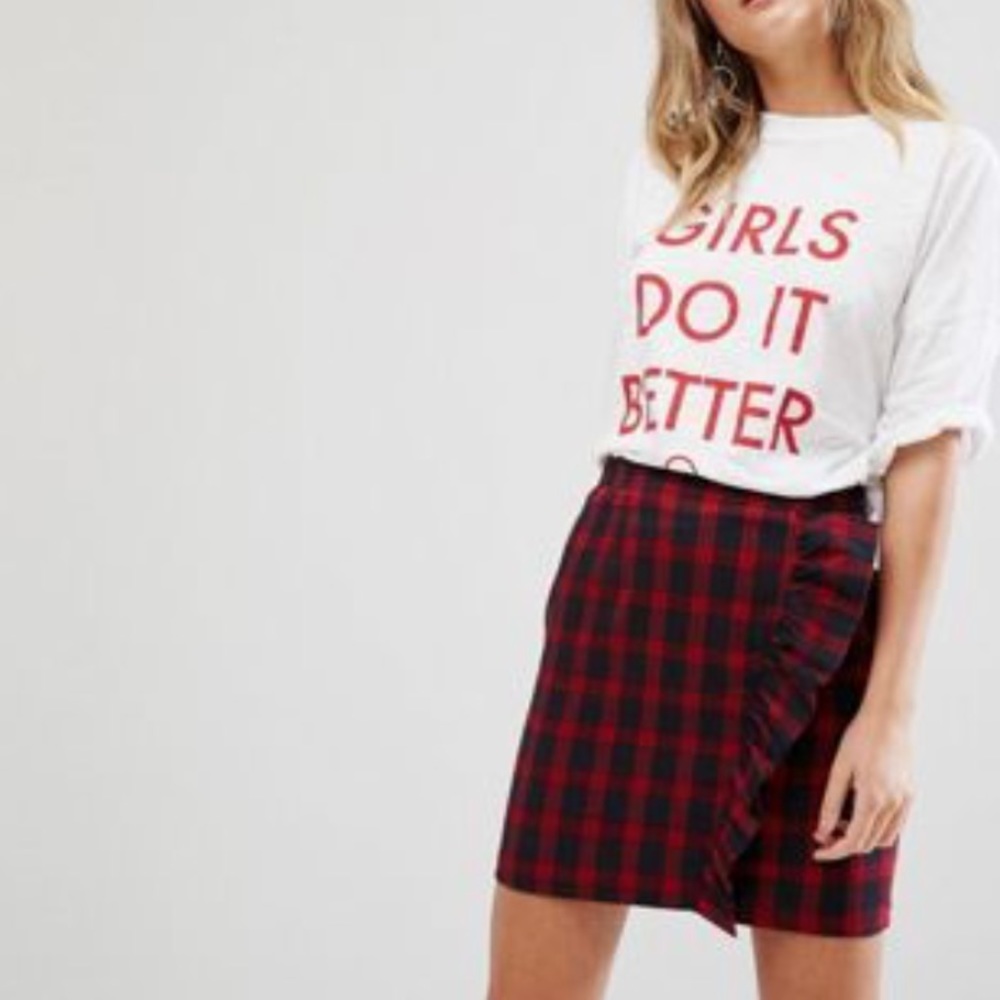 GIRLS DO IT BETTER